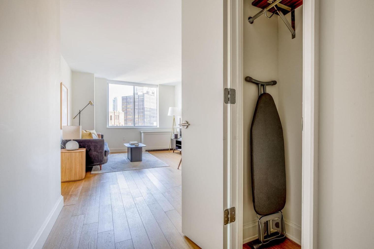 Midtown East 2br W Gym Doorman Wd Nr Parks Nyc-1206 Apartment *